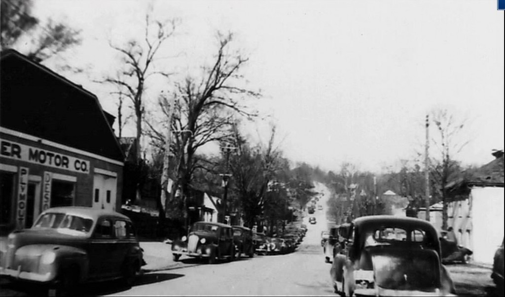 Two towns long gone--Old Eddyville looking up the hill toward "Pea Ridge"