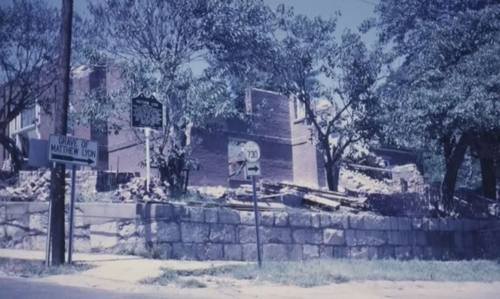 house demolished to make way for lake Old Eddyville