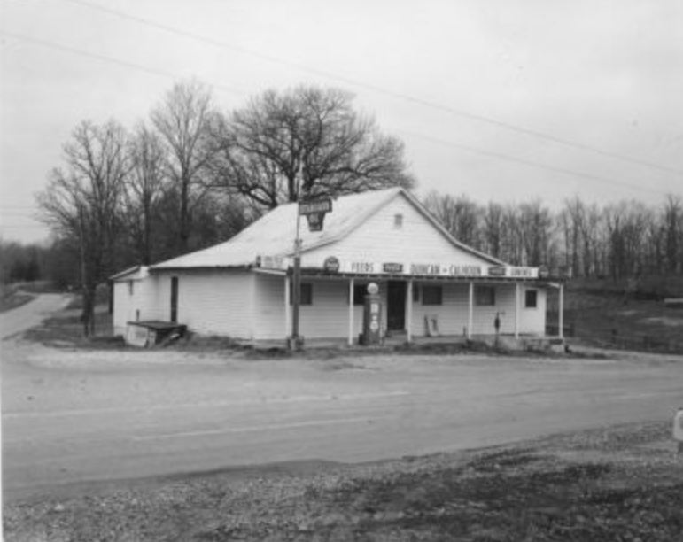 Between the rivers - Calhoun Grocery Long Gone Lyon County - Between the rivers - Calhoun Grocery
