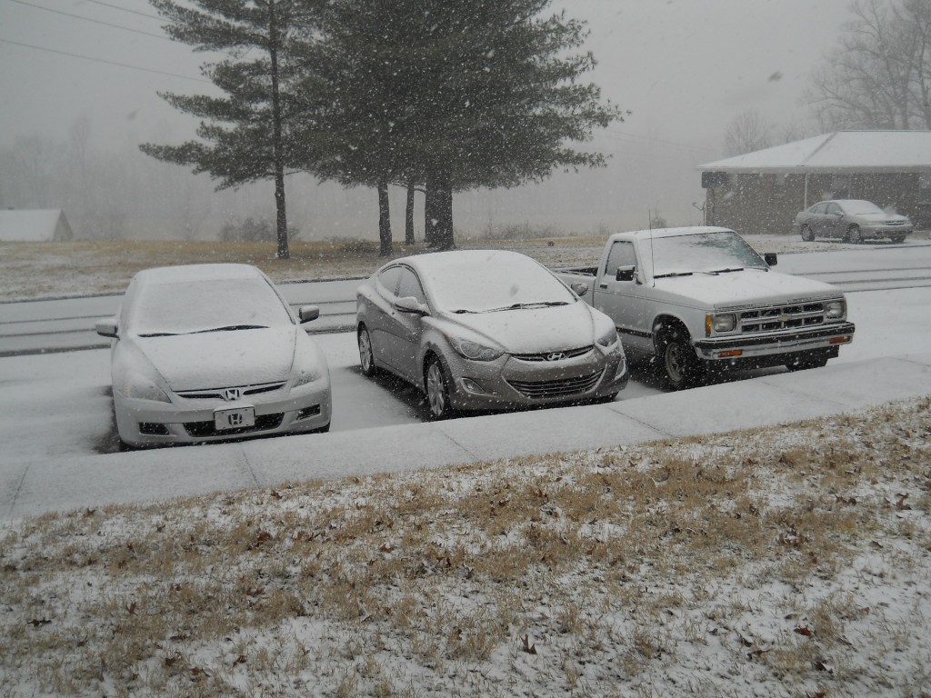 Super Bowl Sunday Snowstorm - Within an hour the cars are covered